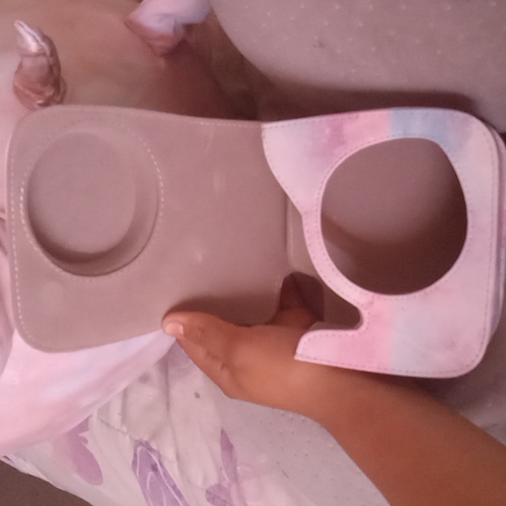 Camera case - Picture 3 of 3